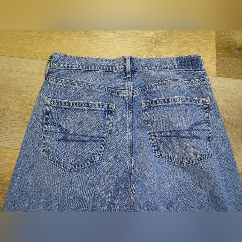 American Eagle Outfitters Light Blue Flare Baggy Jeans Super High Rise Sz 6 - Picture 3 of 15